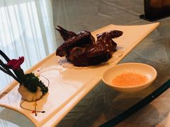 脆皮乳鸽-马哥孛罗大酒店中餐 · 汉唐盛宴