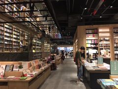-覔书店(壹方城店)