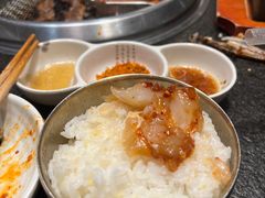 -草家酱蟹炭火烤肉店(珲春南路一店)