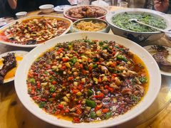 -厨神老街兔·淳朴人家店(盐帮菜风味名店)