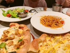 -必胜客(城西银泰店)