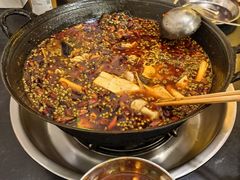 -鸿顺老铁锅美蛙鱼府(解放碑店)