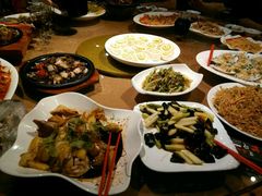 -东馆和天下特色餐饮(工农店)