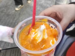 雪王大圣代（芒果）-蜜雪冰城·冰淇淋与茶(长郡中学店)