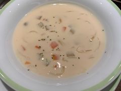 奶油海鲜浓汤-萨莉亚意式餐厅(南京万达茂店)