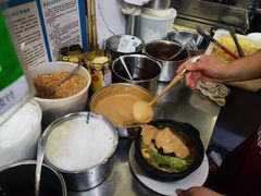 -小街曹师傅砂锅麻辣烫(亚泰大街店)