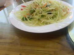 -溢心园香河肉饼总店