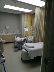 -依萱绮医疗美容