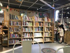 大堂-小时光咖啡馆(开森度假森林店)
