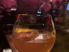 -FOUR PLAY BAR