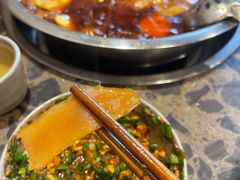 -肖肖酸萝卜鱼火锅(总店)