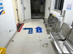 -上海市松江区泗泾医院