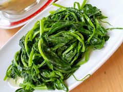 -渝信川菜 · 川味家常菜(财富购物中心店)