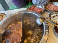 -憨铁匠老火锅(龙岗万科里店)