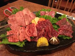 -炼火烤肉店