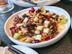 -万重锦·人文川菜馆(骡马市店)