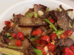 -独一佳老胡湘菜馆(矿山路店)