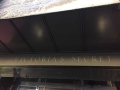 -Victoria's Secret(杭州湖滨银泰in77店)