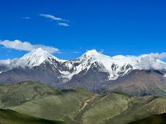 -贡嘎雪山