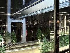 -Yolo私汤温泉设计师酒店(重庆南滨路店)
