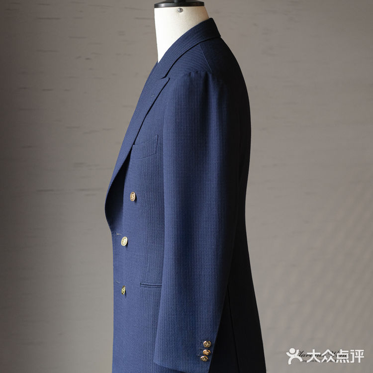 Clarance Wong 王家西服定制