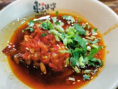 -东巴婆婆云南鱼豆花火锅(大东门店)