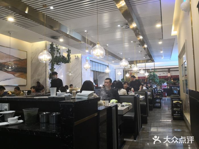 渔小生蒸汽石锅鱼(印象城店)大堂图片