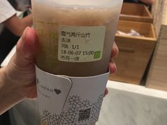 -奈雪的茶(市百一店)