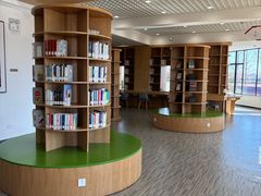 -上海交通大学闵行校区-包玉刚图书馆