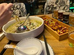 -爱啤精酿·民谣酒馆(滨江店)