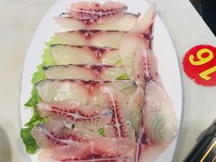 脆肉鯇魚片-龙鑫记清远脆皮鸡胡椒猪肚鸡