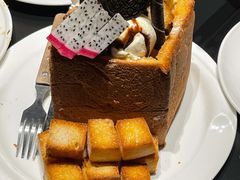 -铜锣湾·有麝自然香(渝北财富中心店)