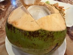 -两兄弟Song Pee Nong(2号店)