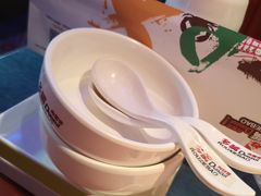 -多嘴超级肉蟹煲(杉杉国潮主题店)