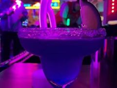 -UP嘻哈酒吧(粉巢店)