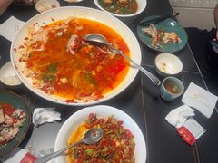 -鸽子侯·家宴·平价海鲜(绿地店)