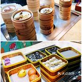 近300个餐位，结账都需要排队的热带丛林主题自助餐