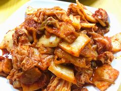辣白菜炒五花肉-屋里家延边朝鲜族冷面(南园店)