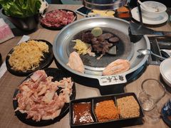 -石记东北风味烤肉店(子固路店)