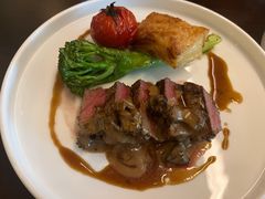-卡佩罗意大利餐厅及酒吧Al Cappello Trattoria