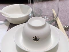 -香港百合居(LCM置汇旭辉广场店)