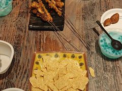 -老街烧烤大排档·地道湖北菜·龙虾馆(汉口火车站店)
