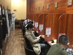 -独食火锅·半米屋台(直营总店)