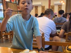 -红灯笼姥姥饭店·江景餐厅