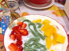 士多啤梨芒果绿茶拉面-甜心妈妈·榴莲星级糖水(北京路总店)