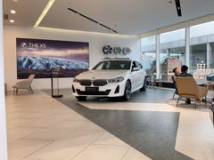 -北京宝诚宝马4S店