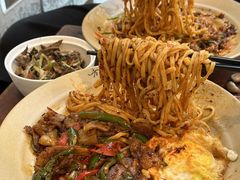 -方铲铲·成都板凳面(滨江银泰店)