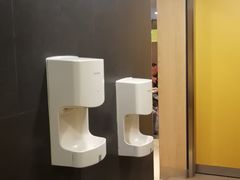 -麦当劳(杭州西湖银泰百货店)