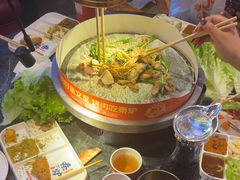 -秦炉烤肉(财富中心店)