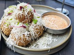 -Ameigo梅果·云贵川bistro(长宁来福士店)